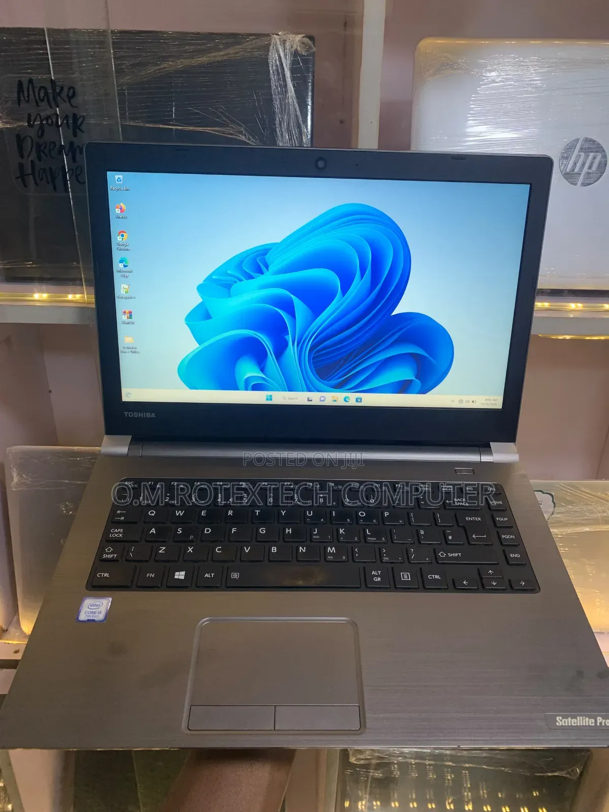 Laptop Toshiba A40 4GB Intel Core i5 SSD 128GB