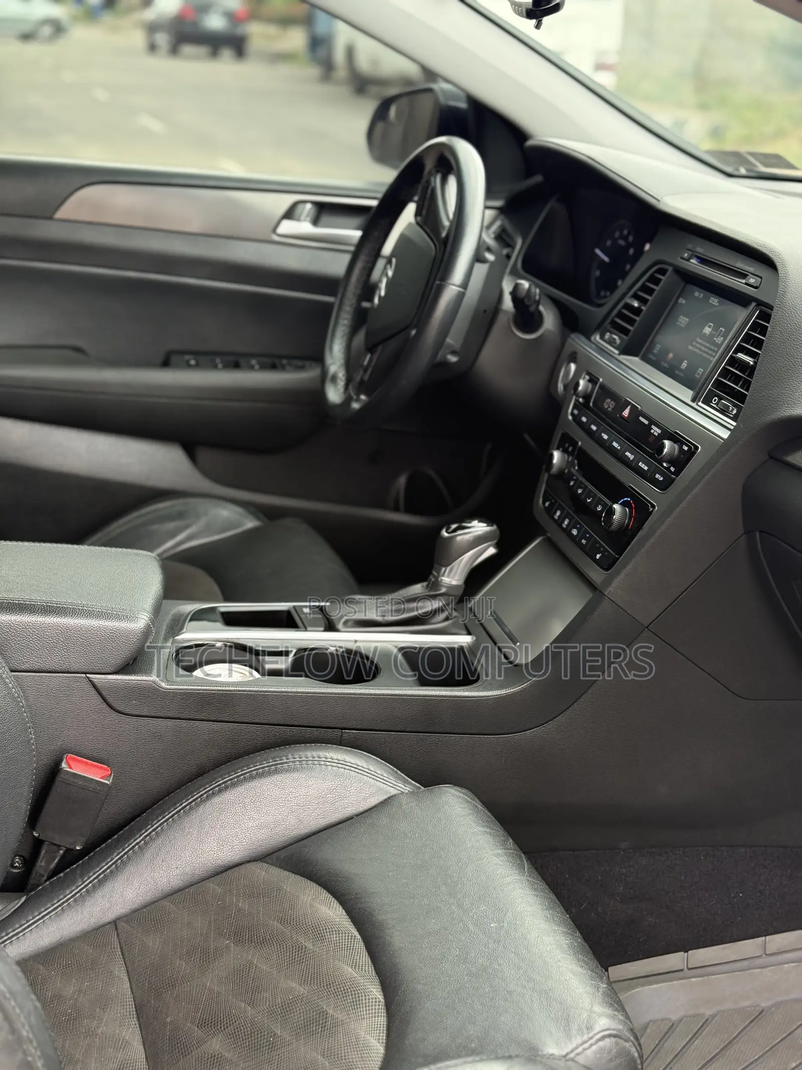 Hyundai Sonata Sport Sedan FWD (2.4L 4cyl 6A) 2017 Black