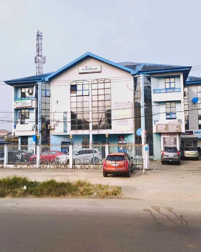 Commercial Office Complex on 2 Plots of Land at Stadium Road