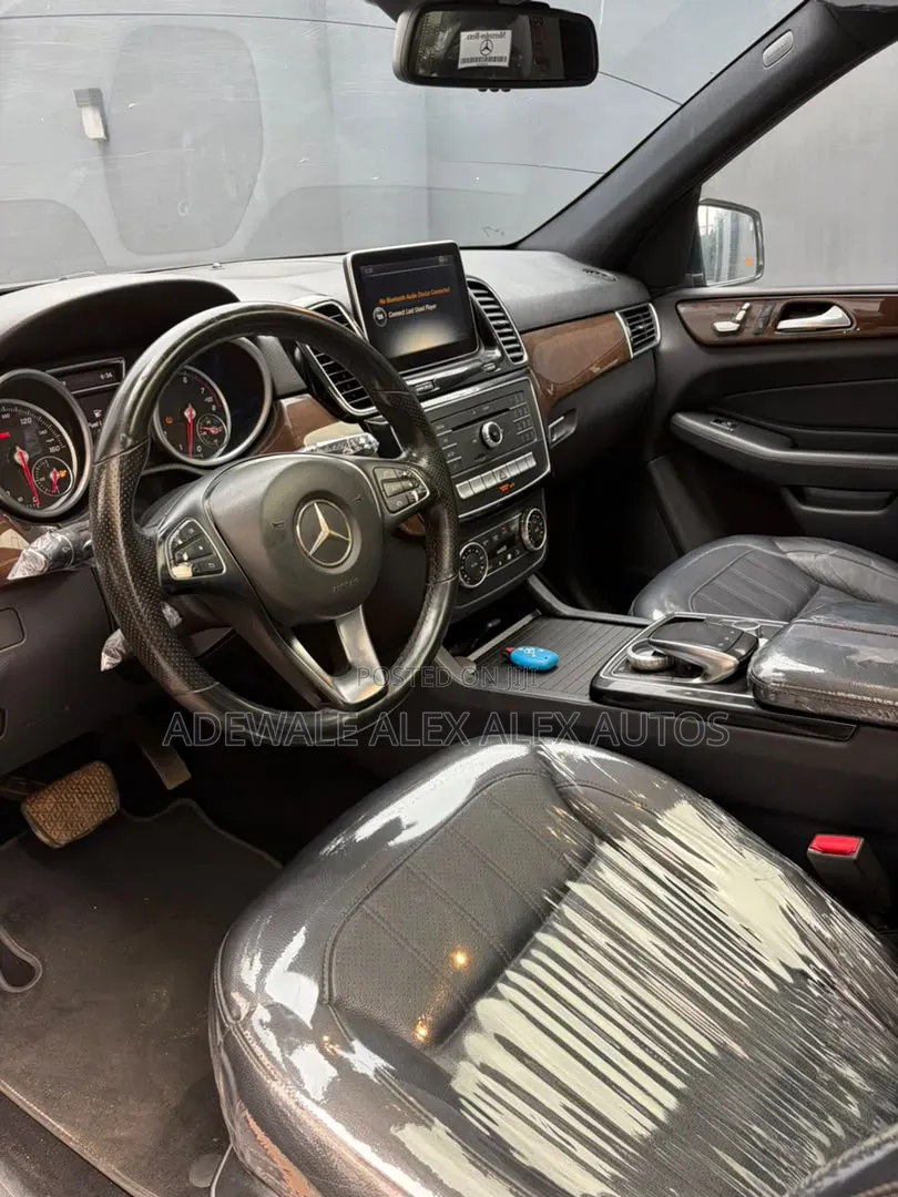 Mercedes-Benz GLE-Class 2016 Black