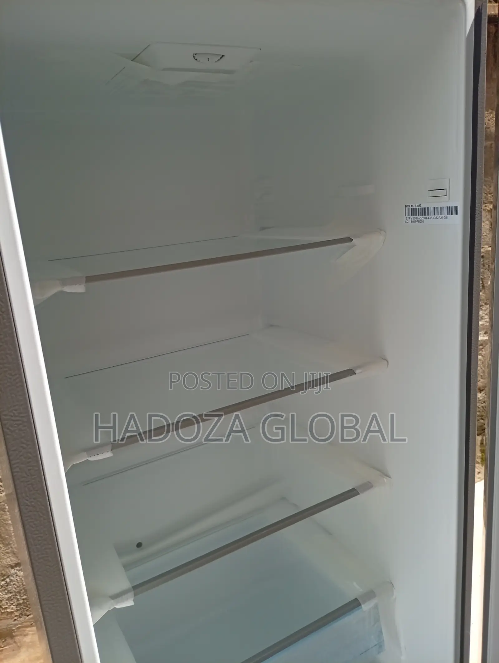Hisense 35DCB Fridge – Practical and Space-Conscious Refrigerator