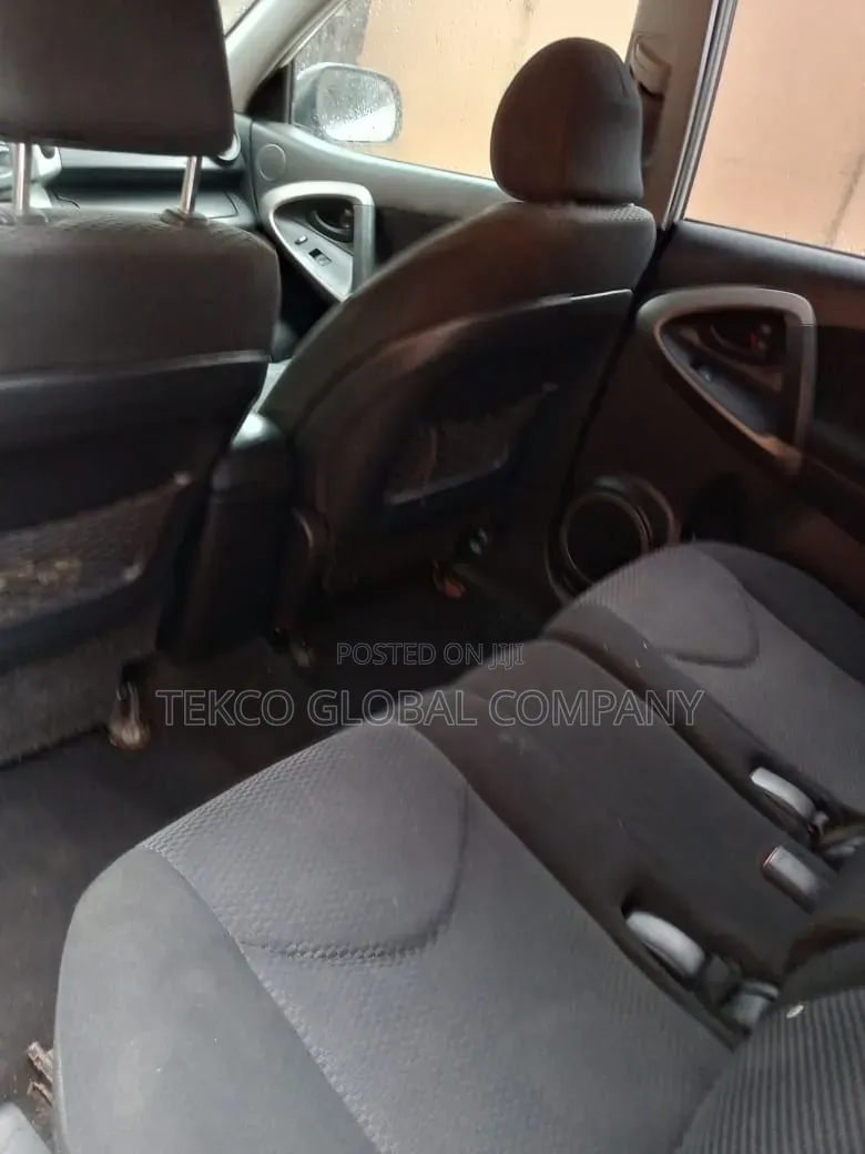 Toyota Camry SE V6 4dr Sedan (3.5L 6cyl 6AM) 2007 White