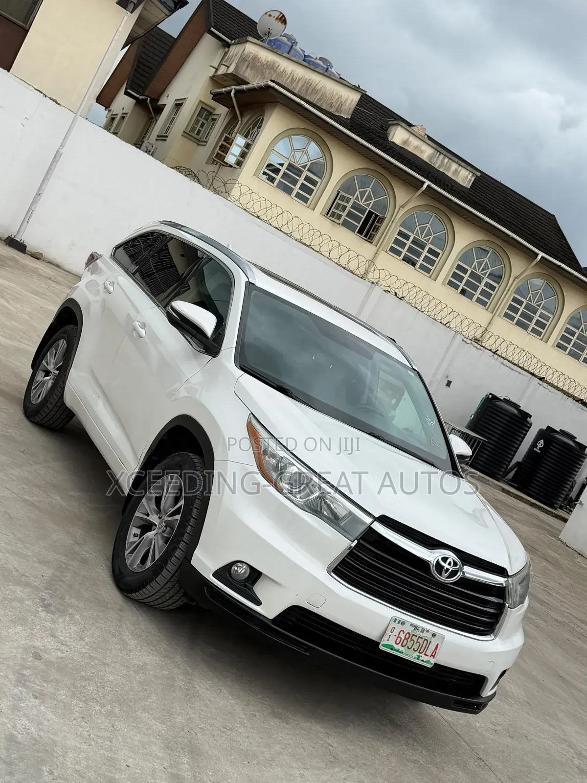 Toyota Highlander XLE 4dr SUV (3.5L 6cyl 6A) 2015 White