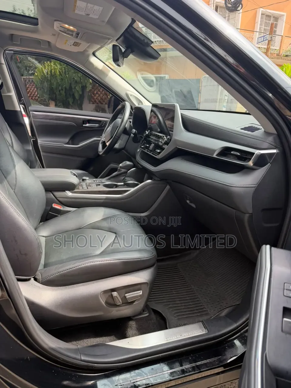 Toyota Highlander Platinum 2022 Black