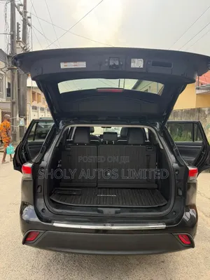Toyota Highlander Platinum 2022 Black