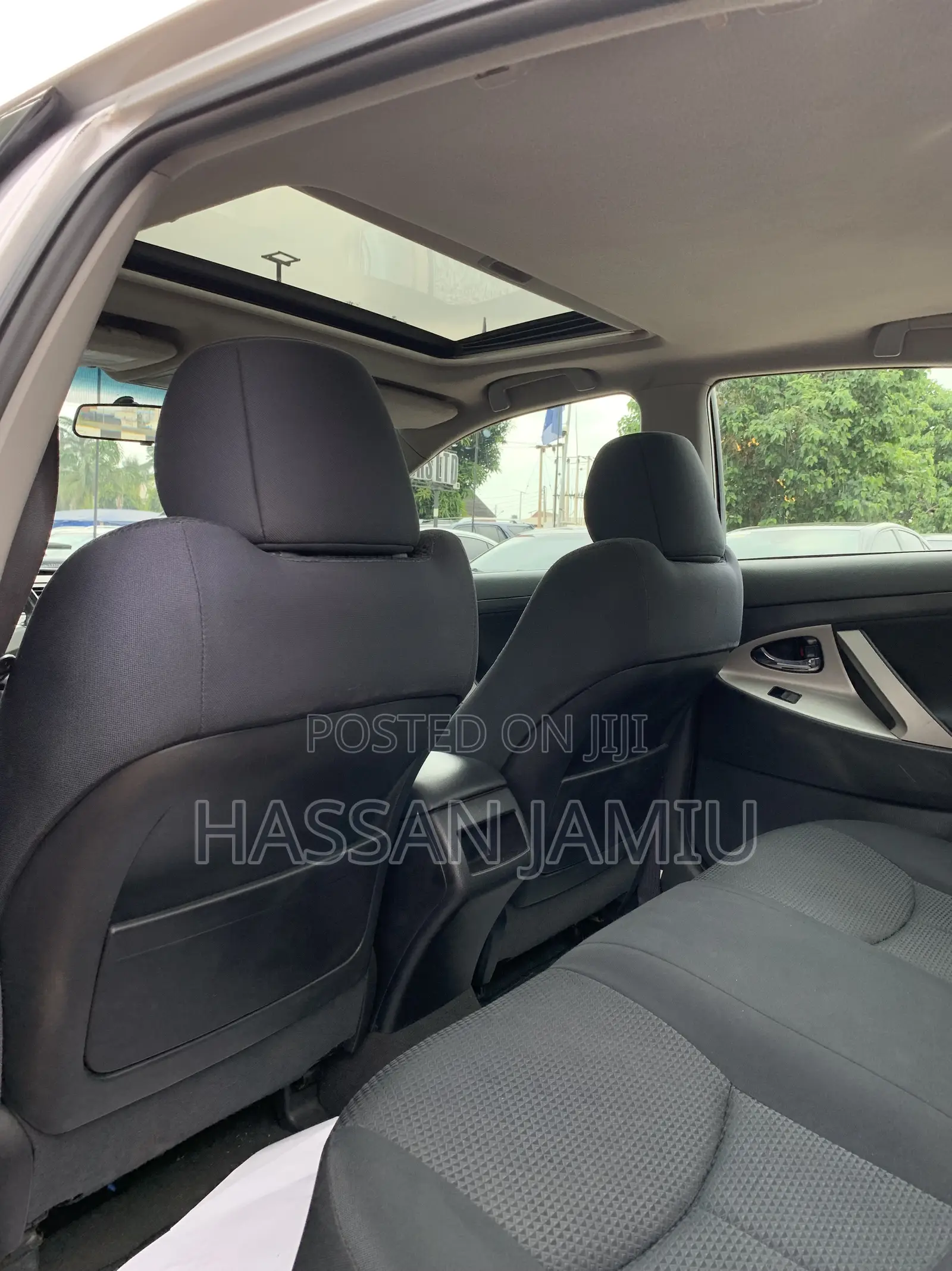 Toyota Camry SE 4dr Sedan (2.5L 4cyl 6AM) 2010 Silver