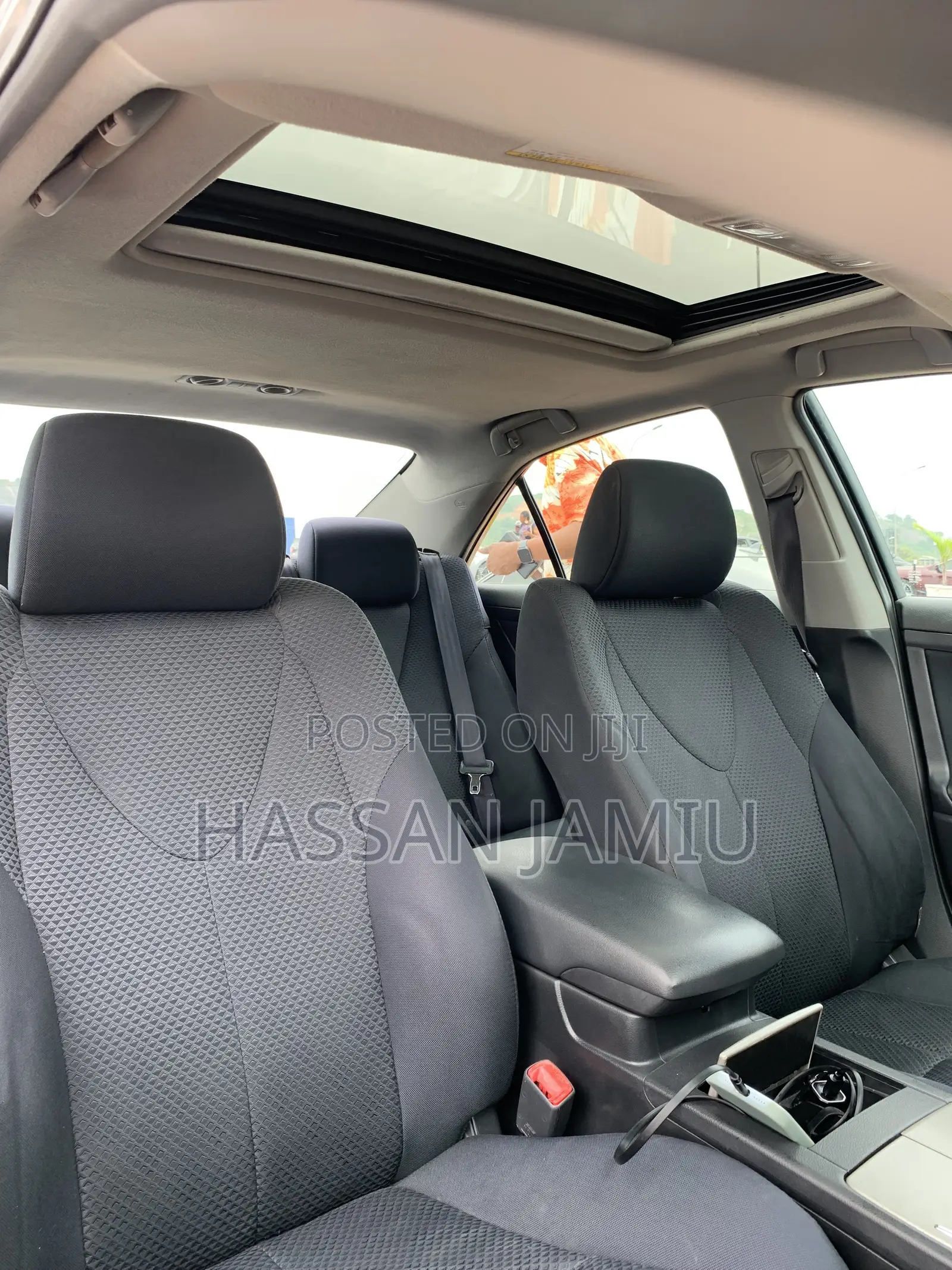 Toyota Camry SE 4dr Sedan (2.5L 4cyl 6AM) 2010 Silver