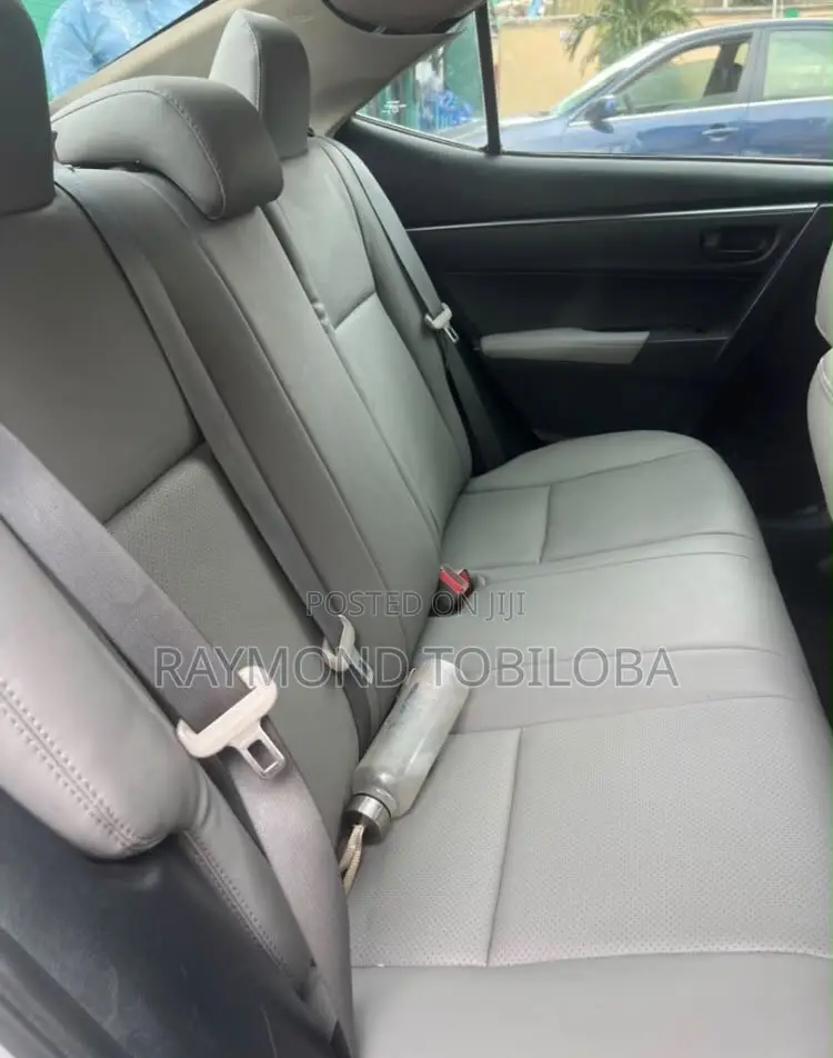 Toyota Corolla 2014 Silver