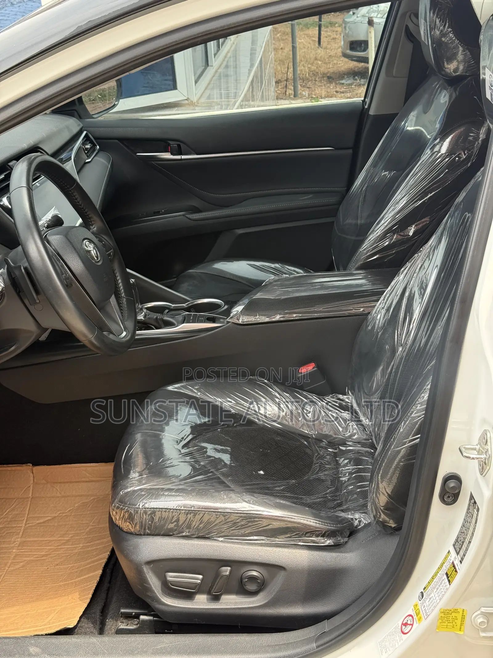 Toyota Camry 2018 White