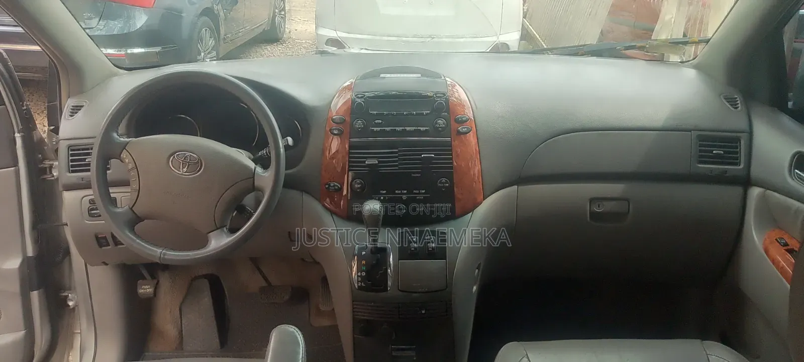 Toyota Sienna 2008 Silver
