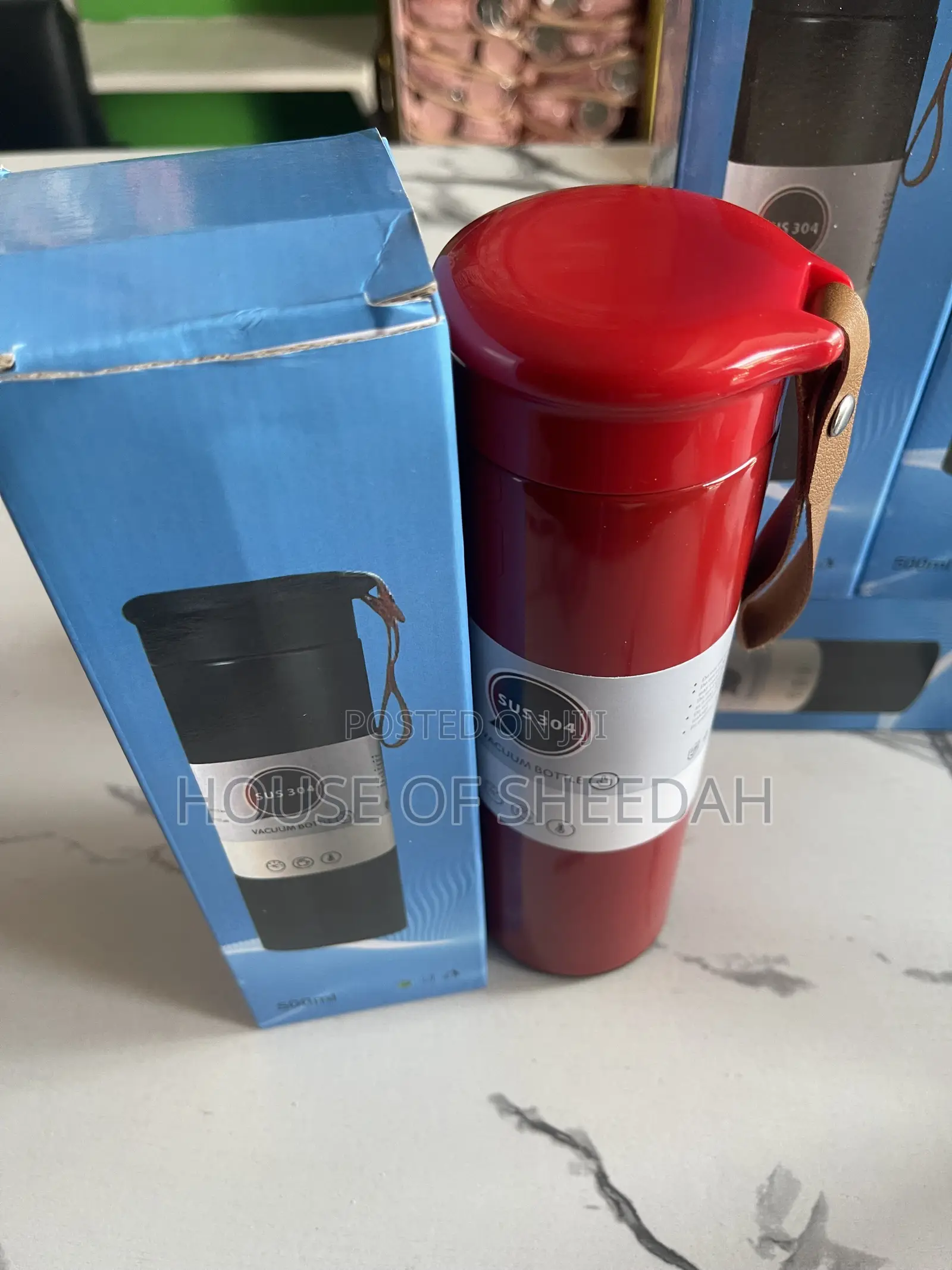 SUS 304 Stainless Steel Vacuum Water Flask / Thermos Bottle (800ml)