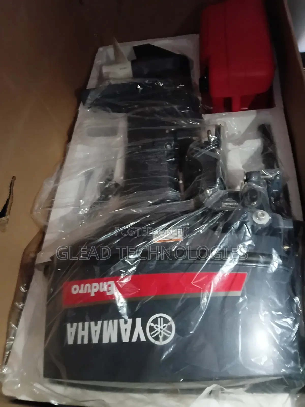 Yamaha Enduro 2-Stroke Outboard Boat Engine