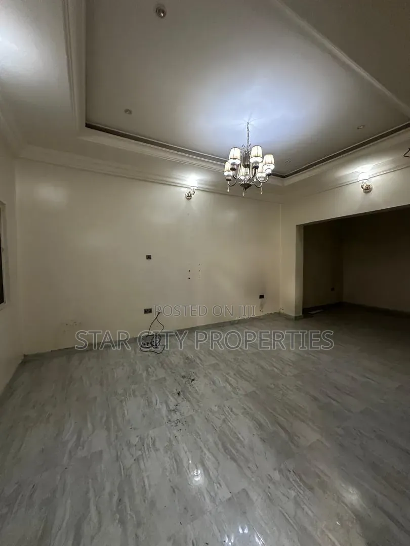 3bdrm Townhouse / Terrace in Gbagada Lagos, Millenuim/UPS for rent