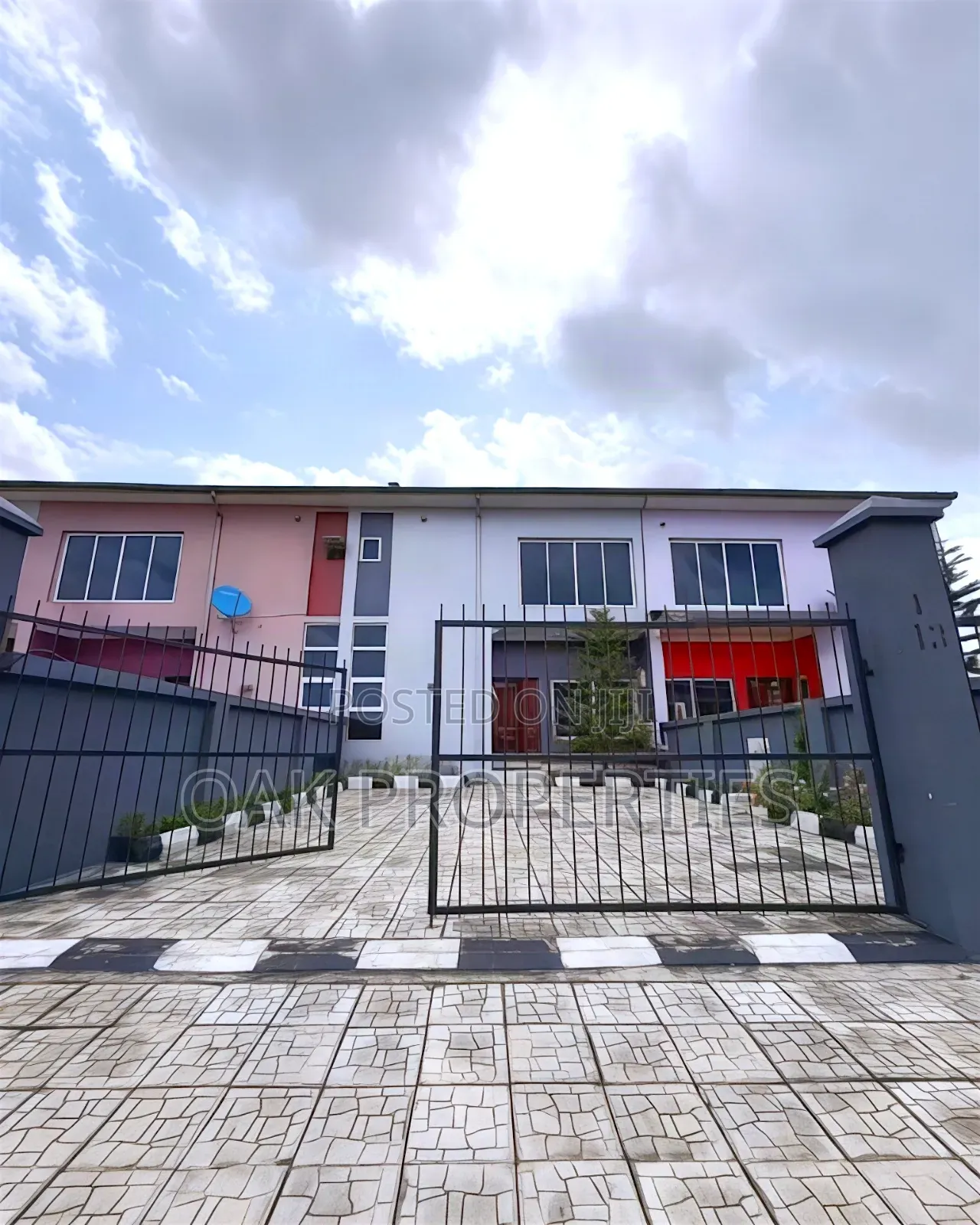 4bdrm Duplex in Golf Estate, Trans Amadi for sale