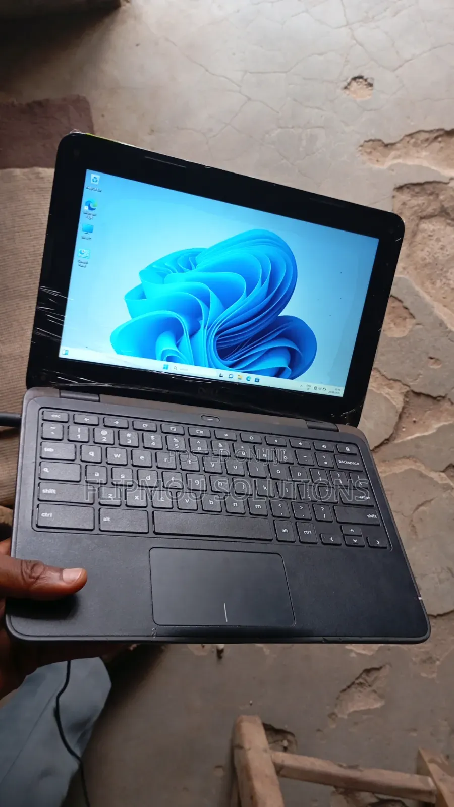 Laptop Dell Latitude 3190 8GB Intel Pentium SSD 128GB