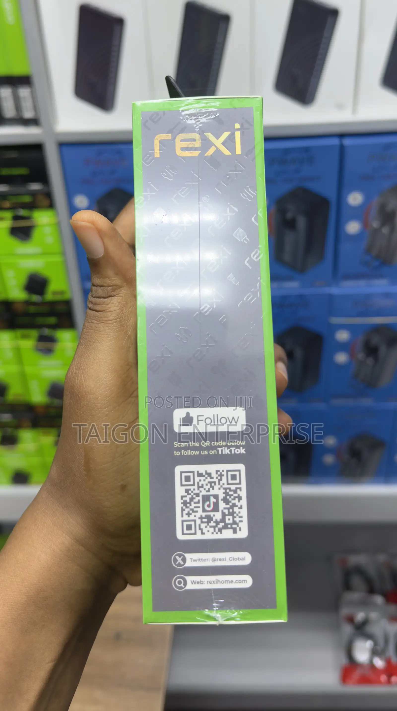Rexi 30,000mAh 22.5W Super Fast Charging Powerbank With LED Light