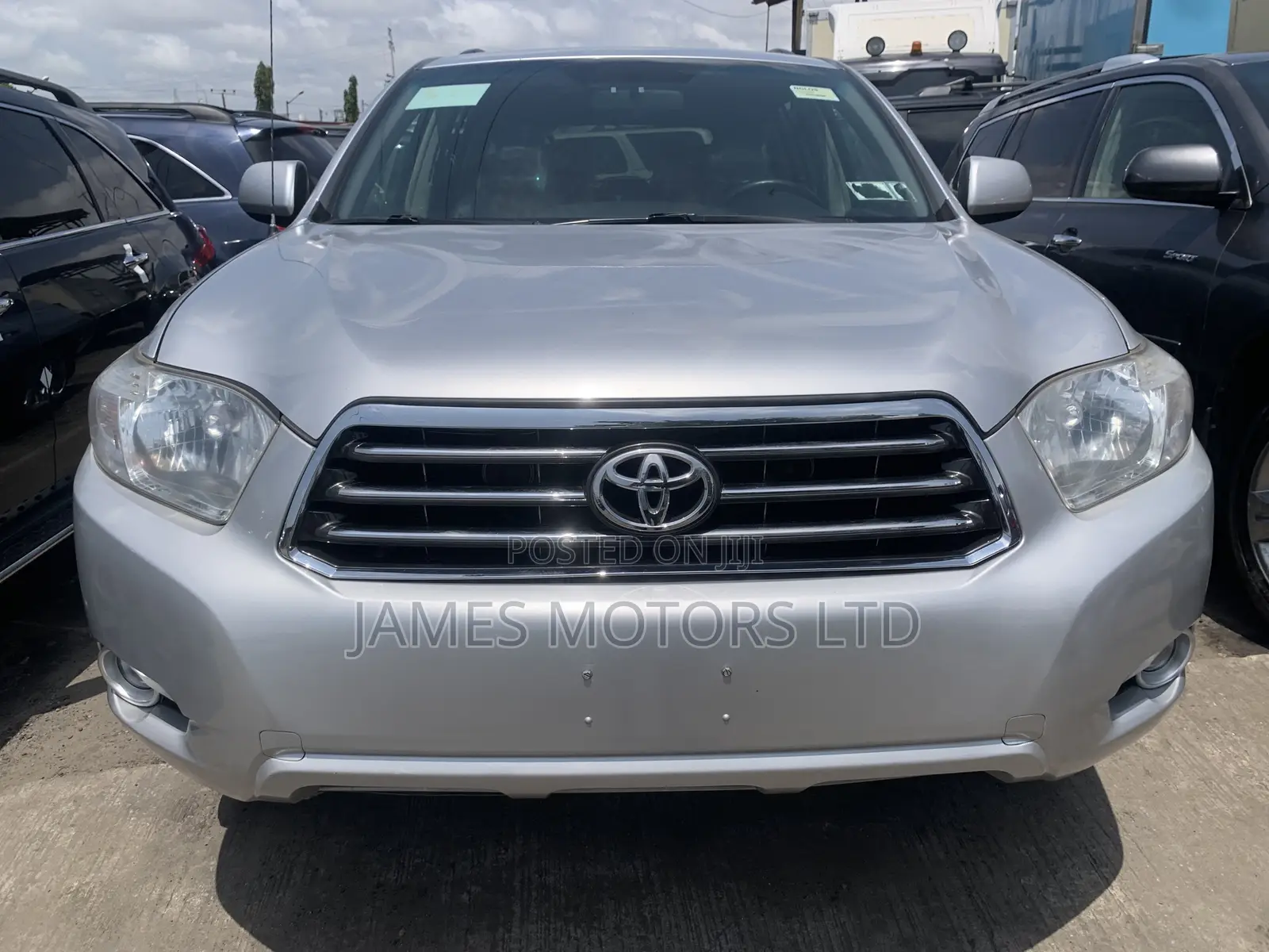 Toyota Highlander 2010 Silver