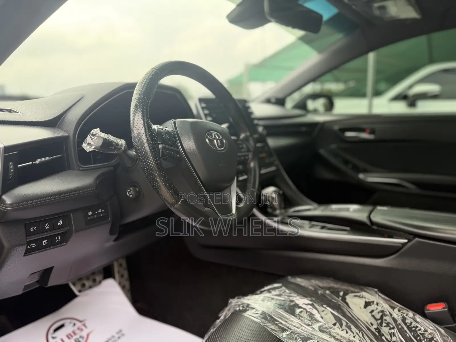 Toyota Avalon Touring 2022 Black