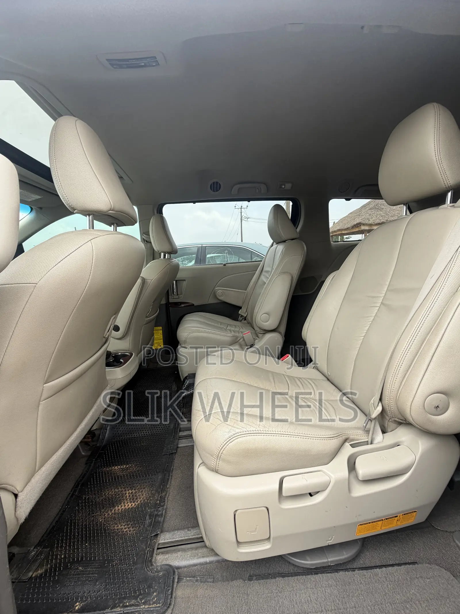 Toyota Sienna XLE 7 Passenger 2011 Burgundy