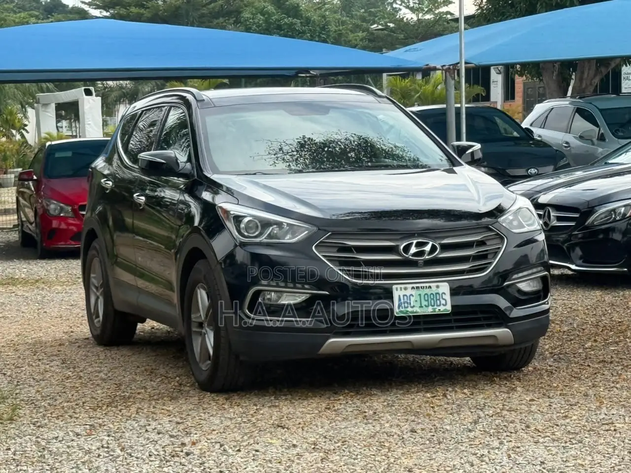 Hyundai Santa Fe SE AWD 2017 Black