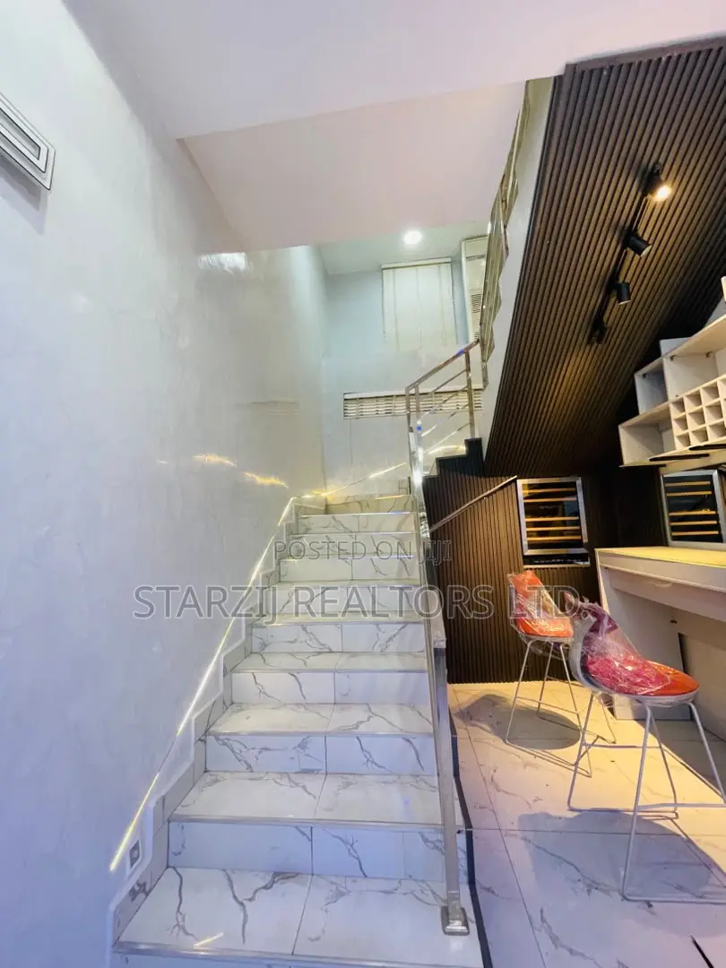 Furnished 4bdrm Duplex in Idu Industrial for sale