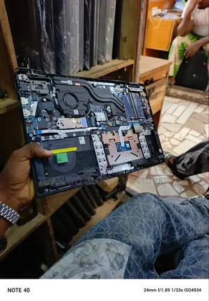 DELL Lattitude 3520 MOTHERBOARD