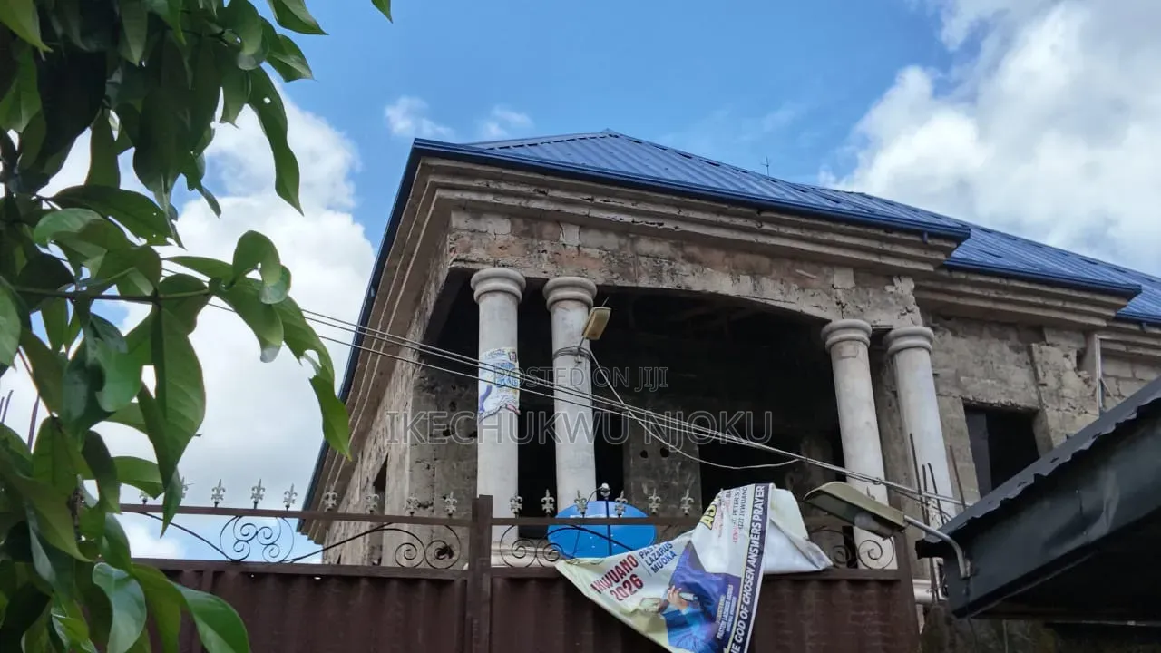 6bdrm Duplex in Umuahia for sale