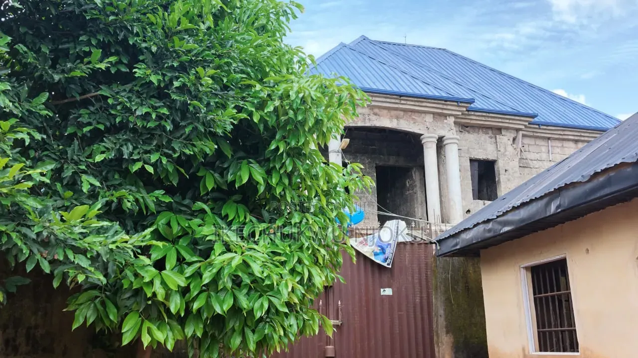 6bdrm Duplex in Umuahia for sale