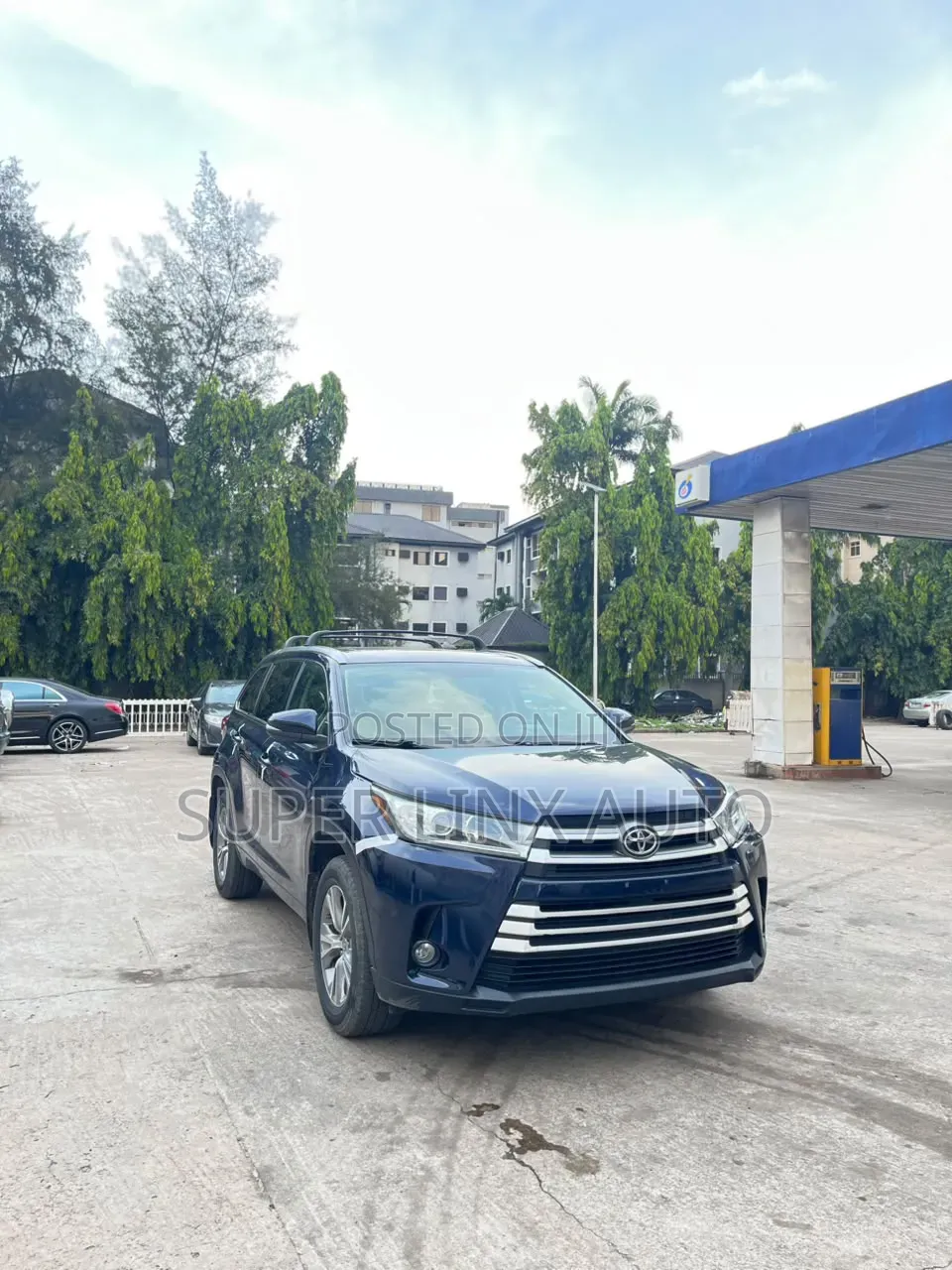 Toyota Highlander 2016 Blue