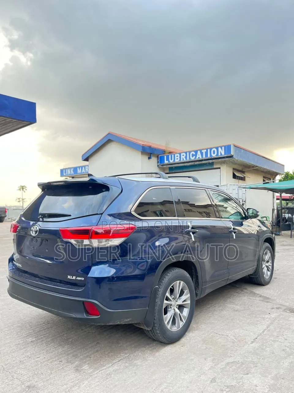 Toyota Highlander 2016 Blue