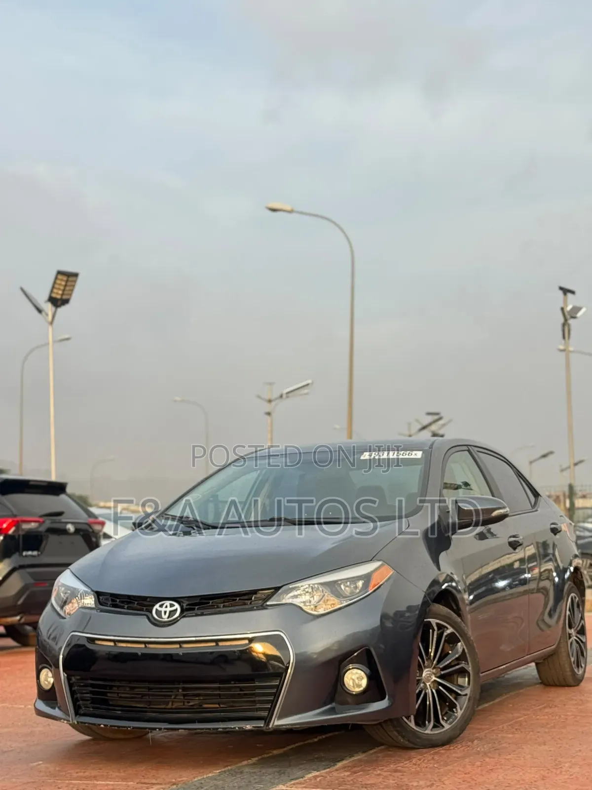 Toyota Corolla S 4dr Sedan (1.8L 4cyl CVT) 2015 Gray