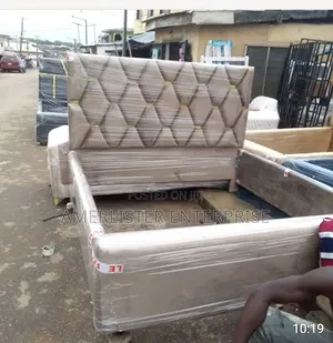 6x6 Bedframe