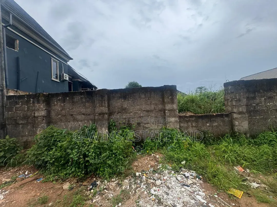 100x100ft Bare Land for Sale