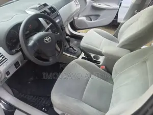 Toyota Corolla 2013 Black