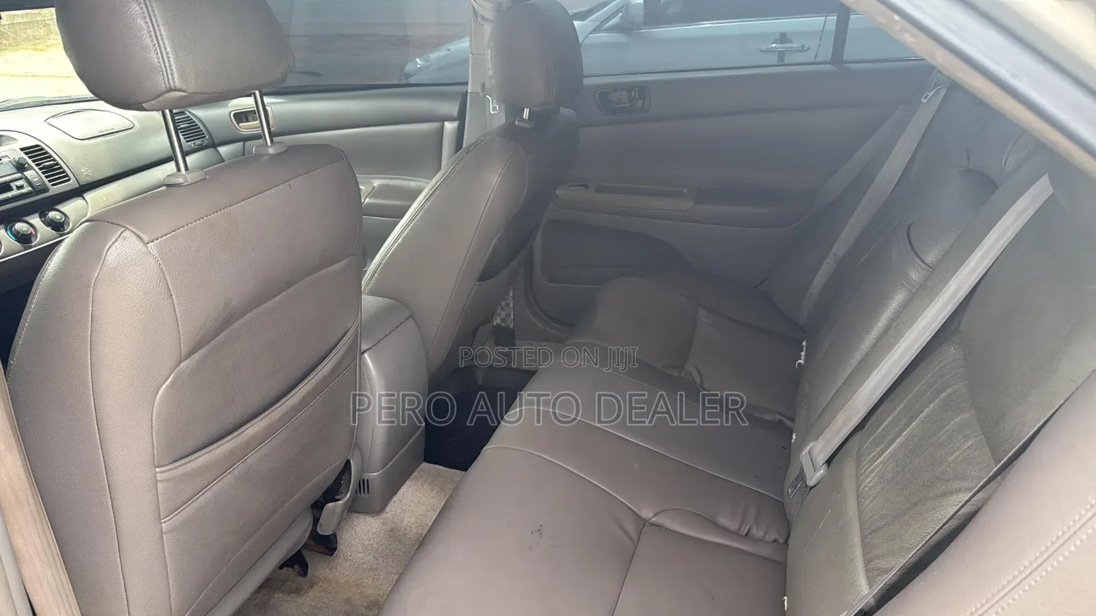 Toyota Camry 2004 Silver