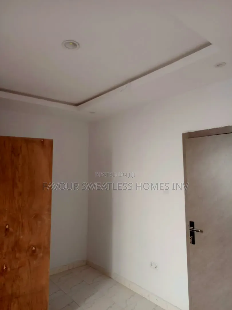 2bdrm Duplex in Olowora, Berger for rent