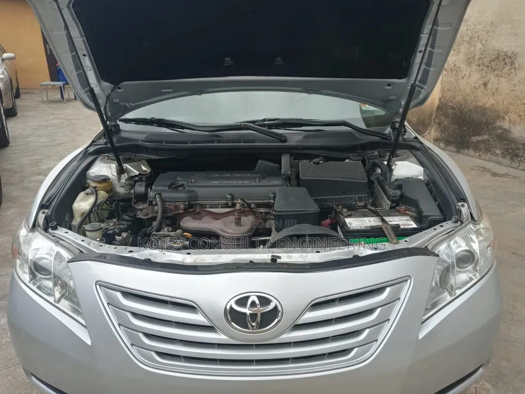 Toyota Camry 2008 Silver