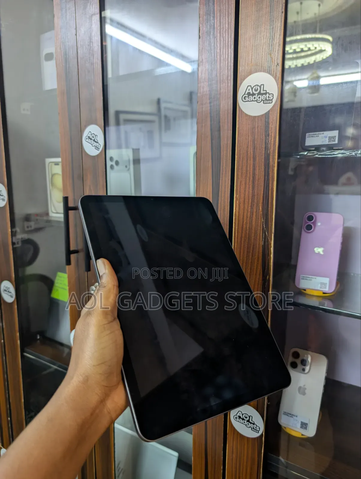 Apple iPad Air (2022) 64 GB Gray