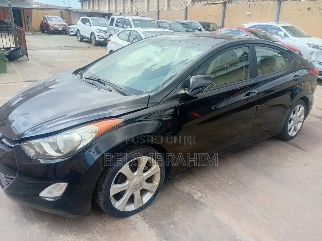 Hyundai Elantra Limited 2012 Black