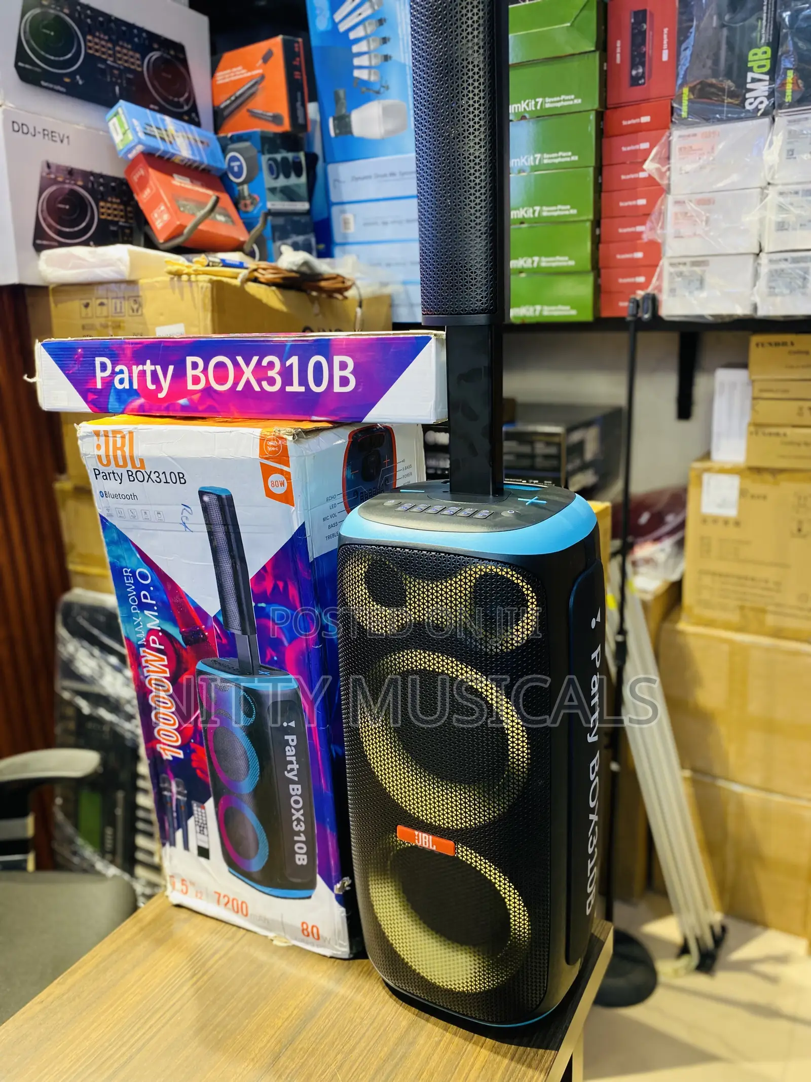 JBL Party Box310B Rechargable Pa System With Two Microphones