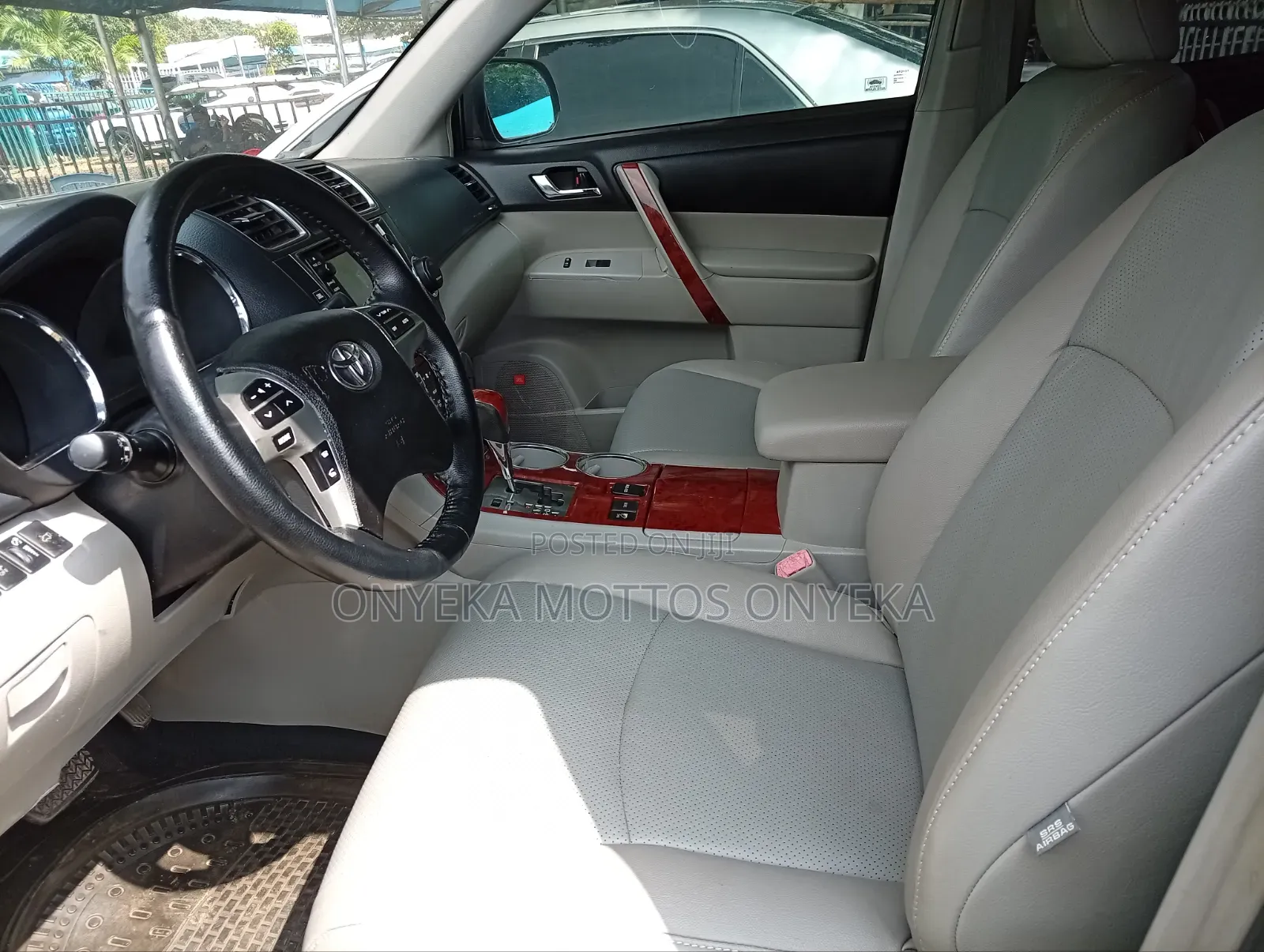 Toyota Highlander Limited 3.5l 4WD 2013 Gray