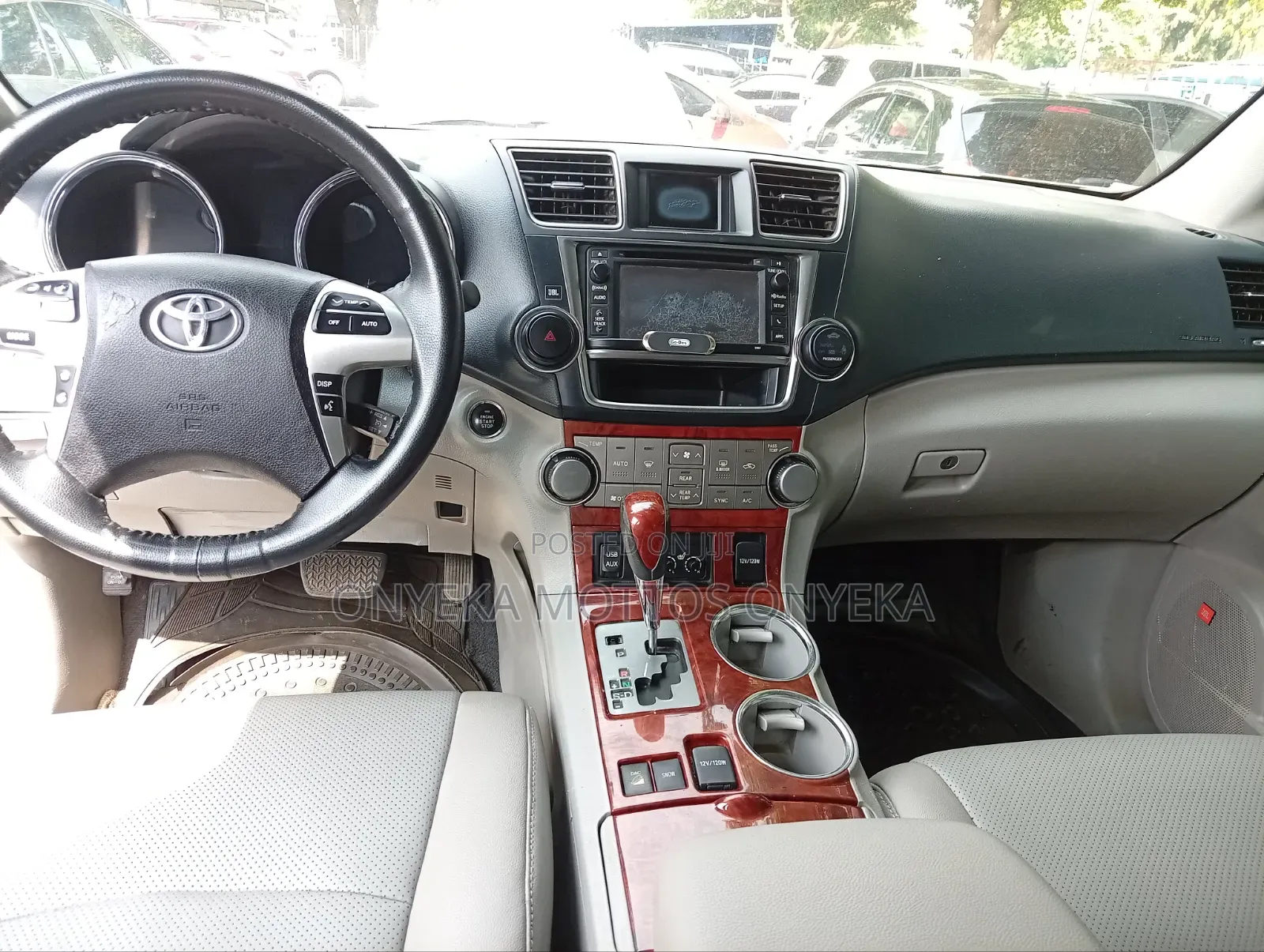 Toyota Highlander Limited 3.5l 4WD 2013 Gray