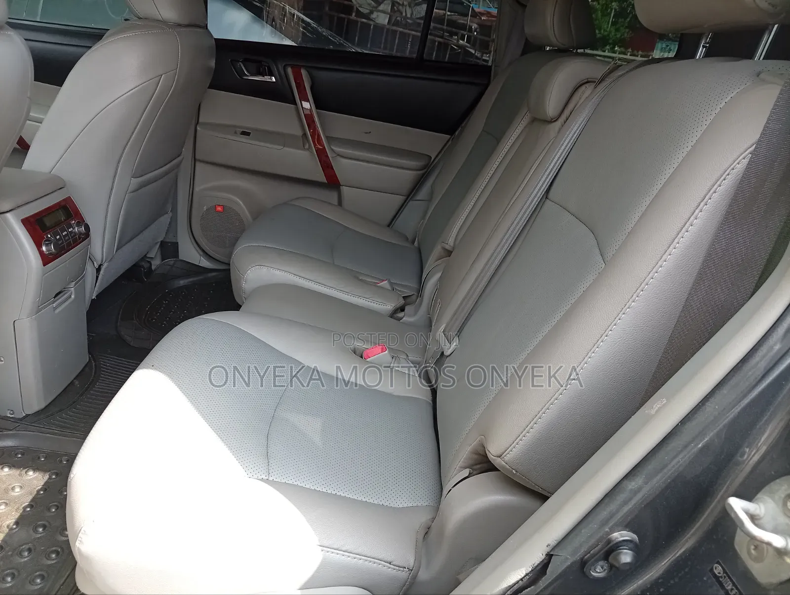 Toyota Highlander Limited 3.5l 4WD 2013 Gray
