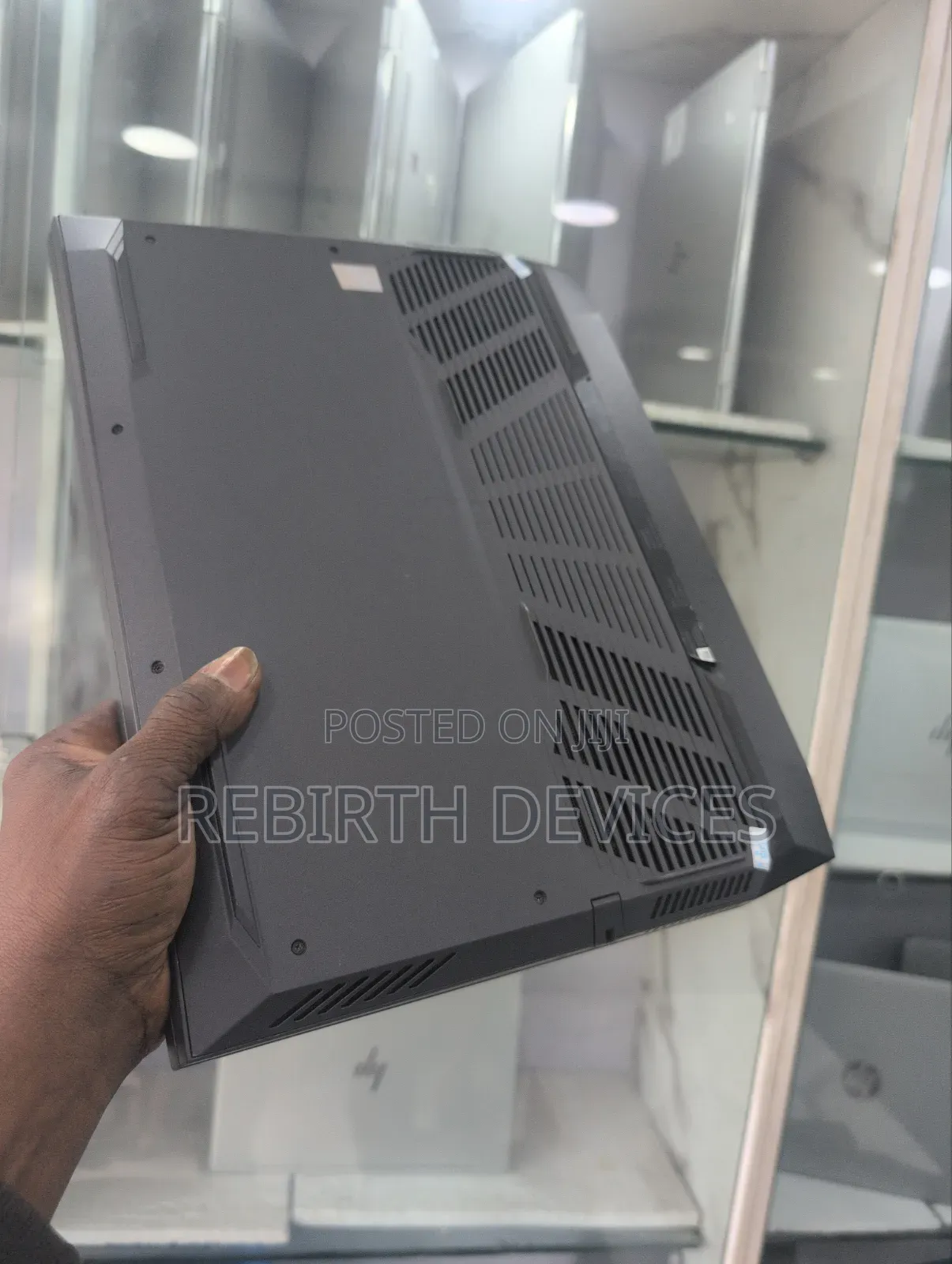 Laptop Dell G15 5520 16GB Intel Core i7 SSD 1T