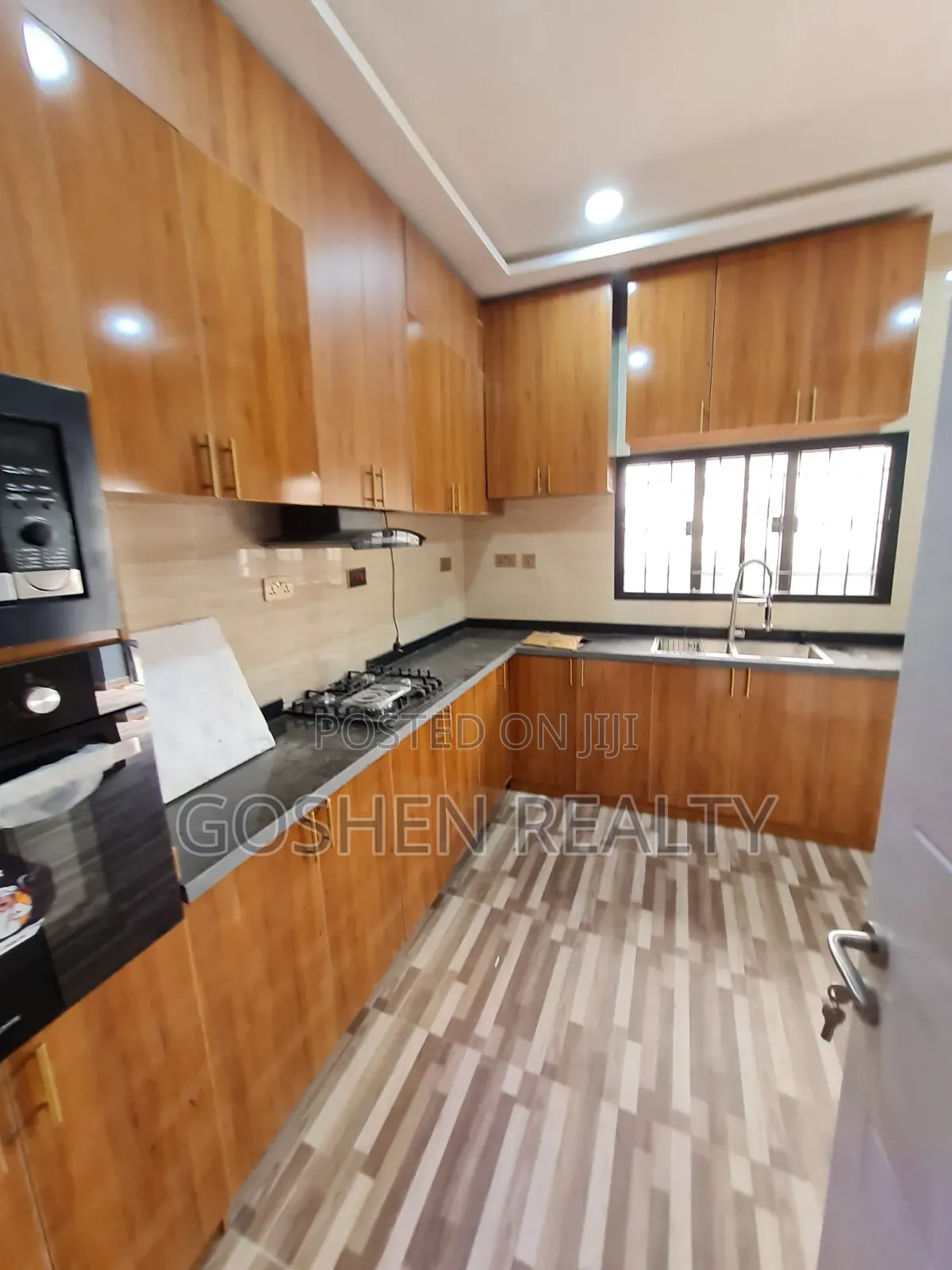 4bdrm Duplex in Kubwa F01 for sale