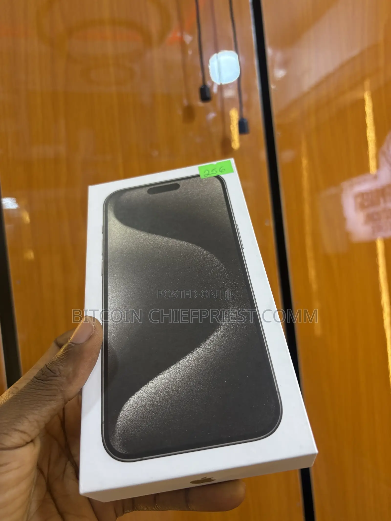 New Apple iPhone 15 Pro Max 256 GB Silver