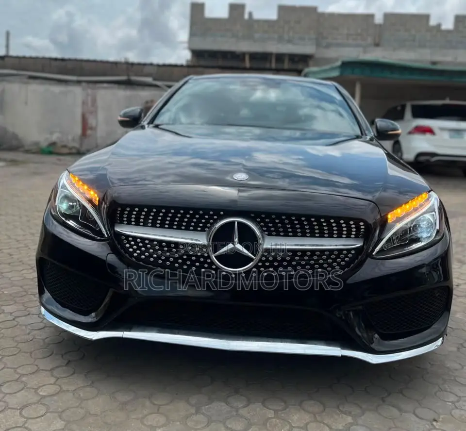 Mercedes-Benz C43 4Matic Sedan AWD (3.0L V6 9AM) 2018 Black