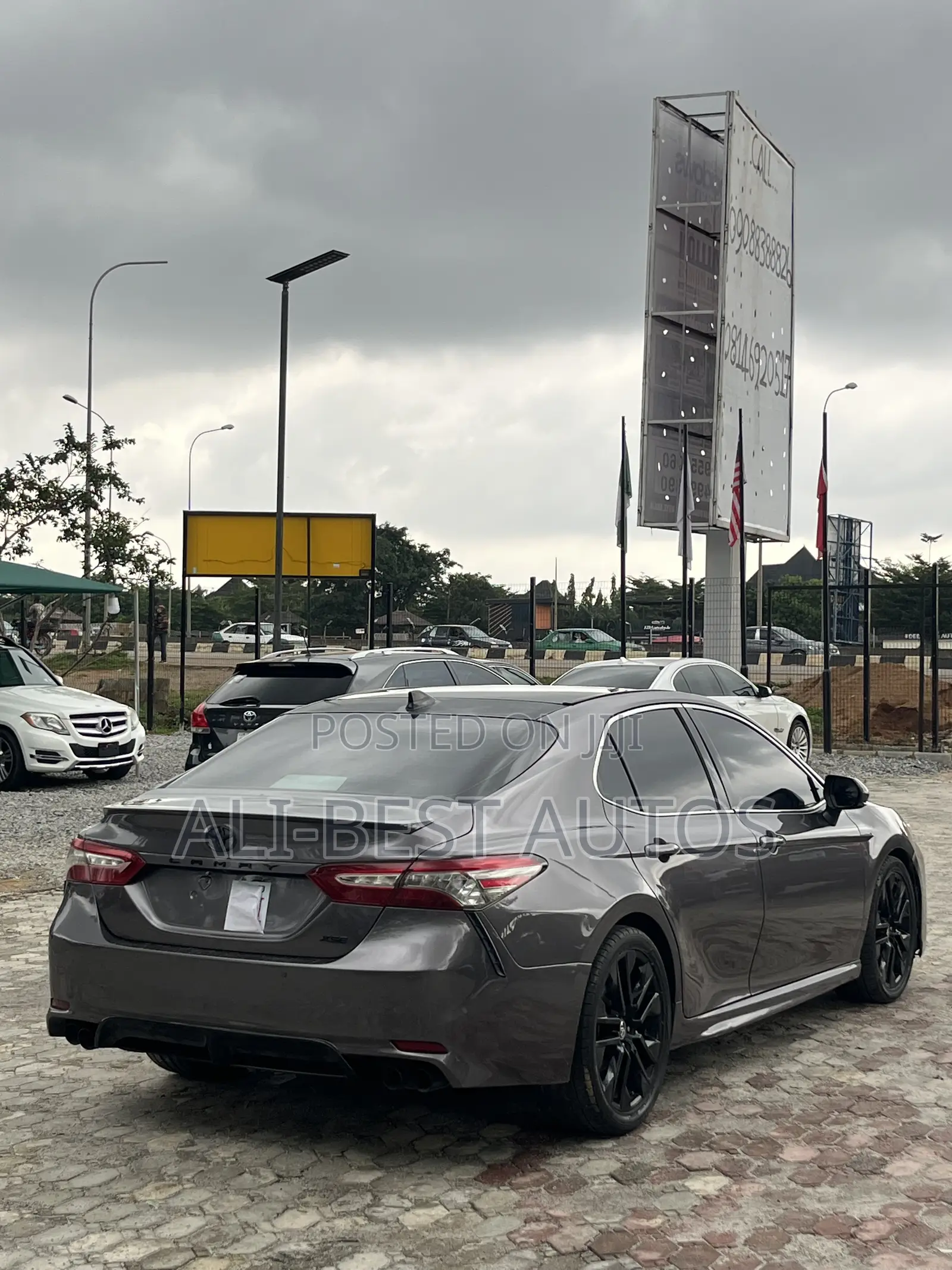 Toyota Camry 2018 Gray