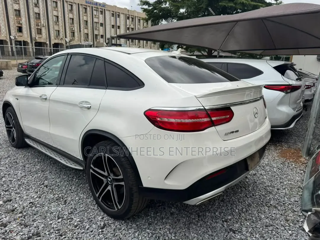 Mercedes-Benz GLE-Class 2017 White