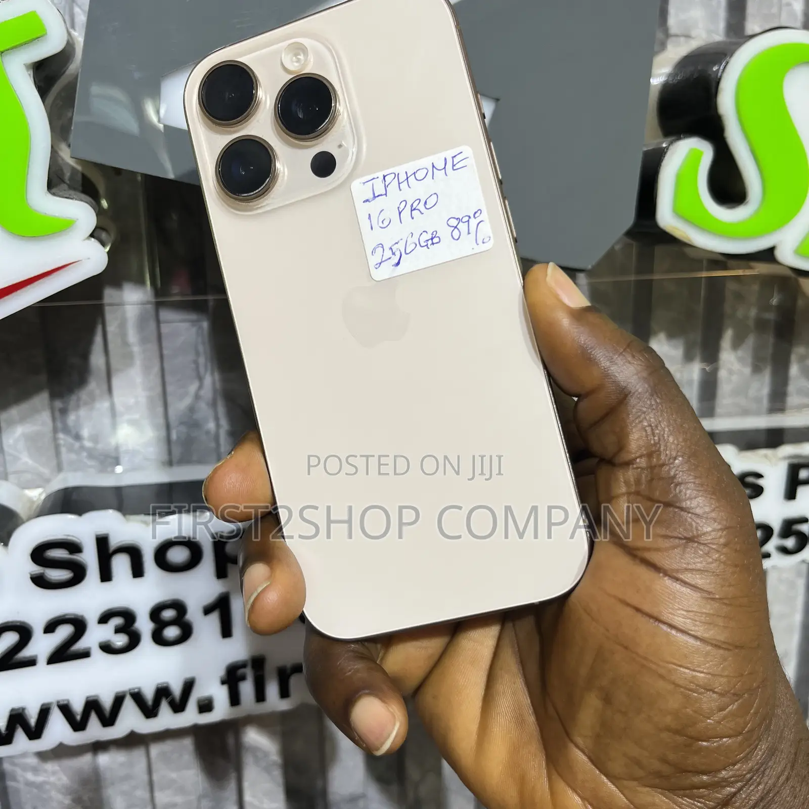 Apple iPhone 16 Pro 256 GB Gold